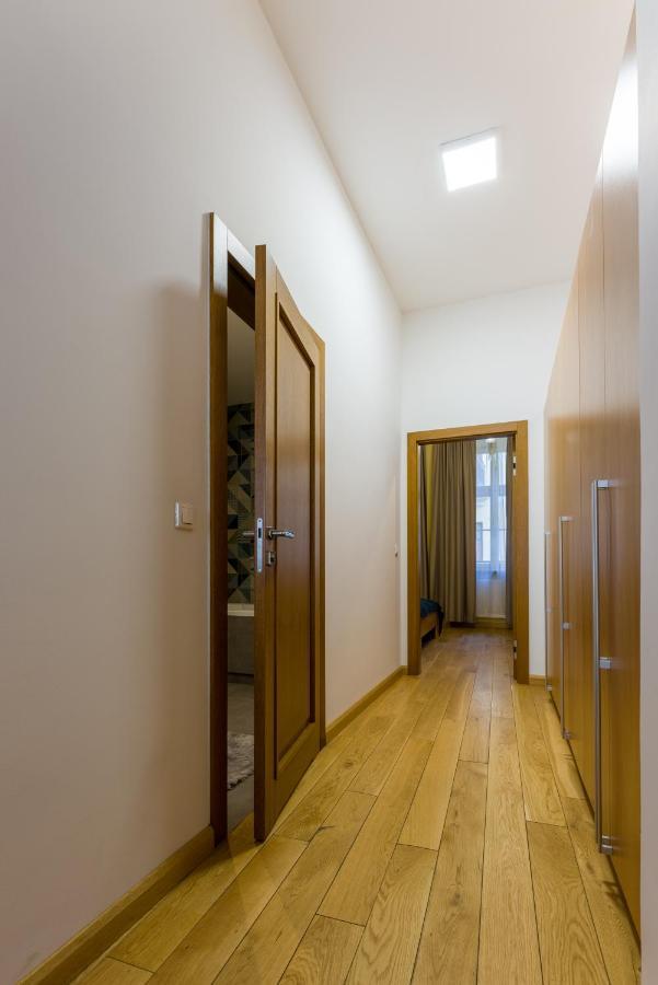 Apartments At The Wawel Hill คราคูฟ ภายนอก รูปภาพ
